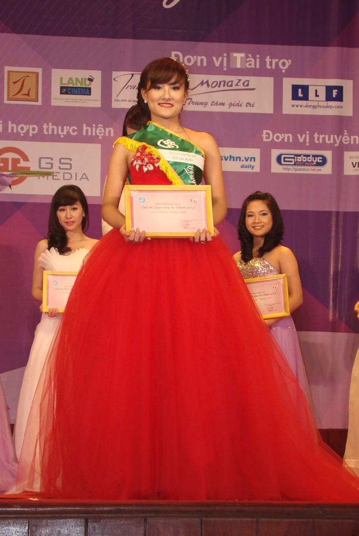 Giải thưởng phụ gồm có Giải Tài Năng trao cho cô diễn viên múa tương lai Nguyễn Thị Thu Trang SBD 80 đến từ ĐH Văn hóa Nghệ thuật quân đội. Thu Trang đã thực sự thu phục được khán giả với màn múa Bèo dạt mây trôi vô cùng mềm mãi uyển chuyển và thật sự chuyên nghiệp,